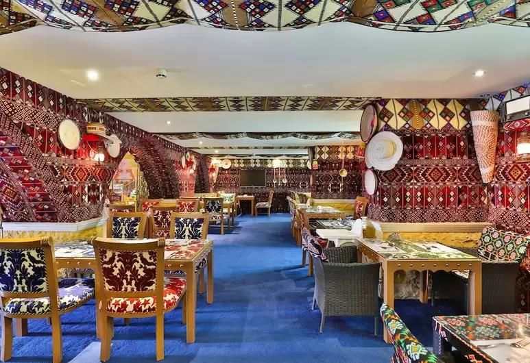 Hotel Mena Andalusia 3*